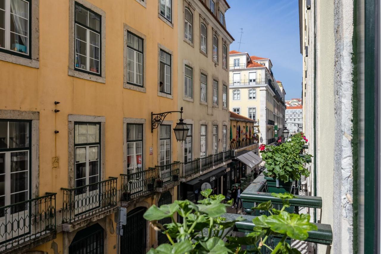 Lx4u - Baixa Douradores Lisbon